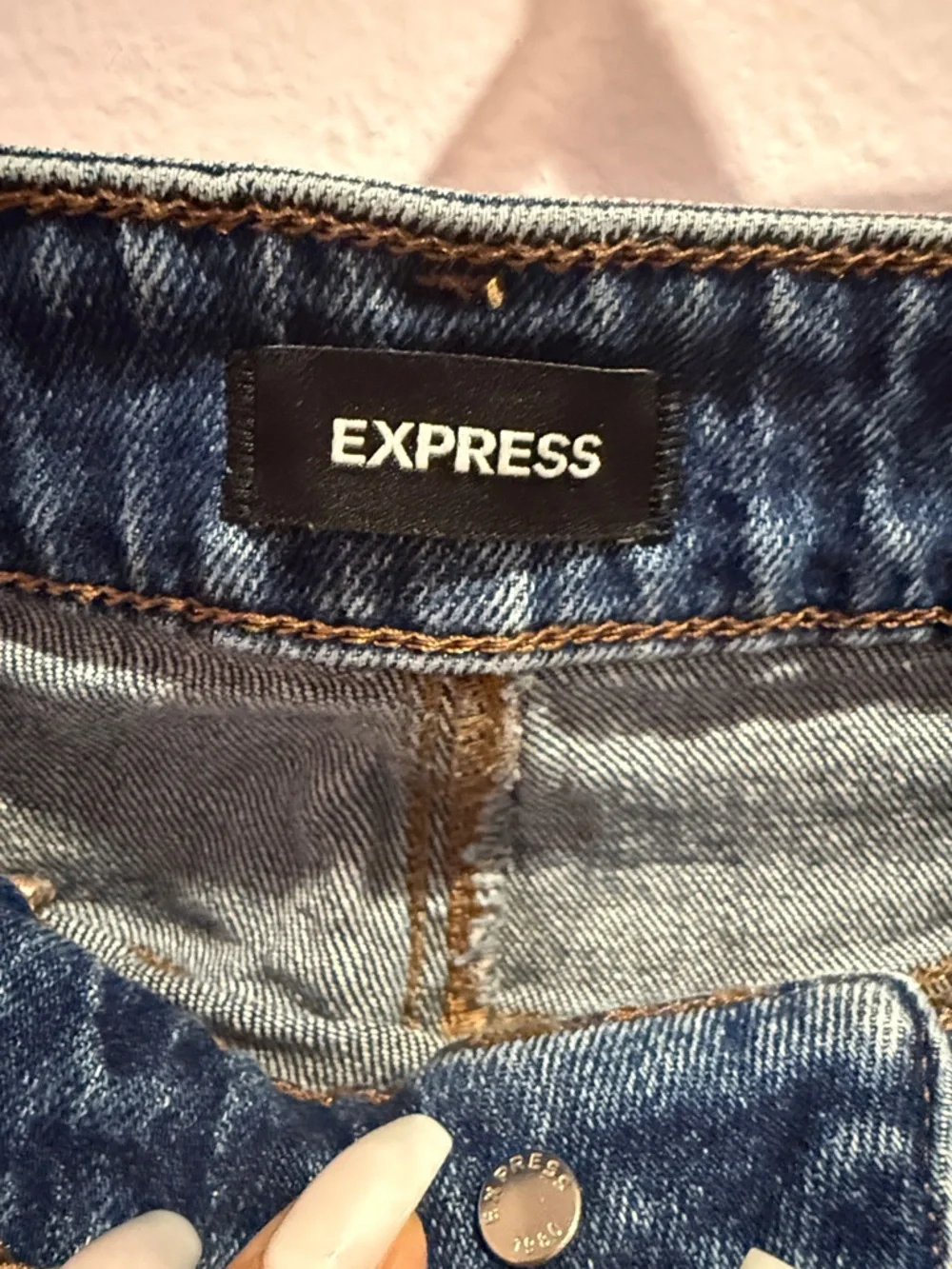 Express Wide Leg Jeans in Classic Blue - Picture 3 of 5